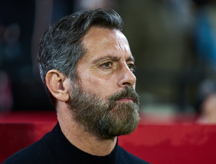 包含今晨社区盾焦点战；巴塞罗那外线爆发；压力陡增；心理建设被强调的词条